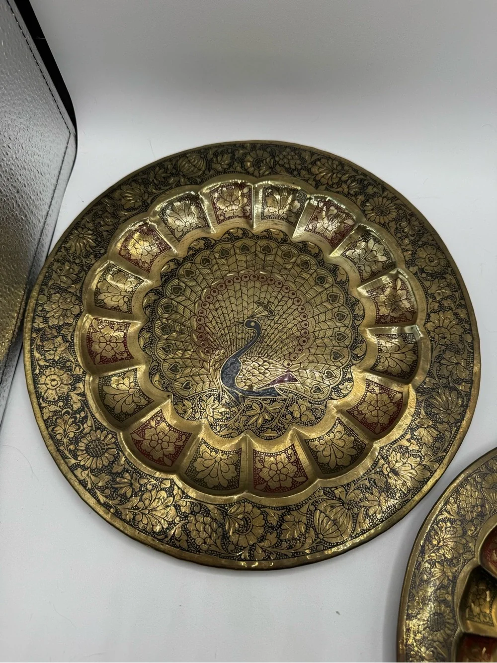 Vintage Lot of 2 Floral Etched Painted Brass Peacock Decorative Wall Hanging